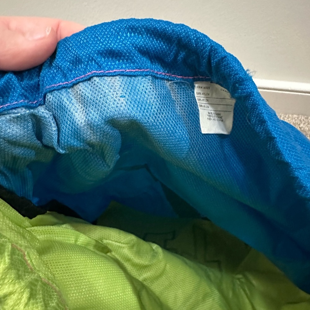 Nike Drawstring Bag - Picture 4 of 7